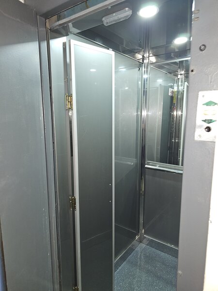 Drumul Taberei, zona Liceu Lovinescu, str. Valea Calugareasca 22, 2 camere,