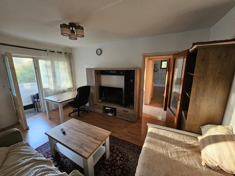 Drumul Taberei, zona Liceu Lovinescu, str. Valea Calugareasca 22, 2 camere,