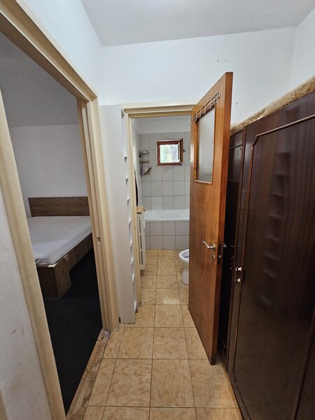 Drumul Taberei, zona Liceu Lovinescu, str. Valea Calugareasca 22, 2 camere,