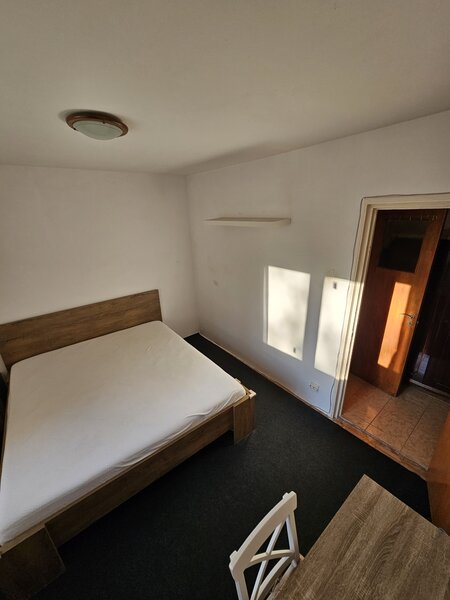 Drumul Taberei, zona Liceu Lovinescu, str. Valea Calugareasca 22, 2 camere,
